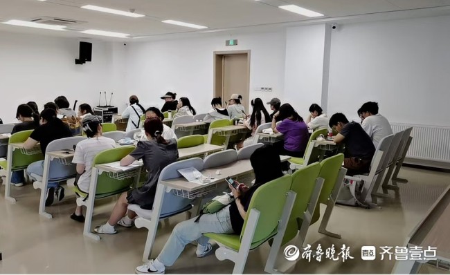天津回应翻译资格考试疑排错考场，考试组织混乱引不满！